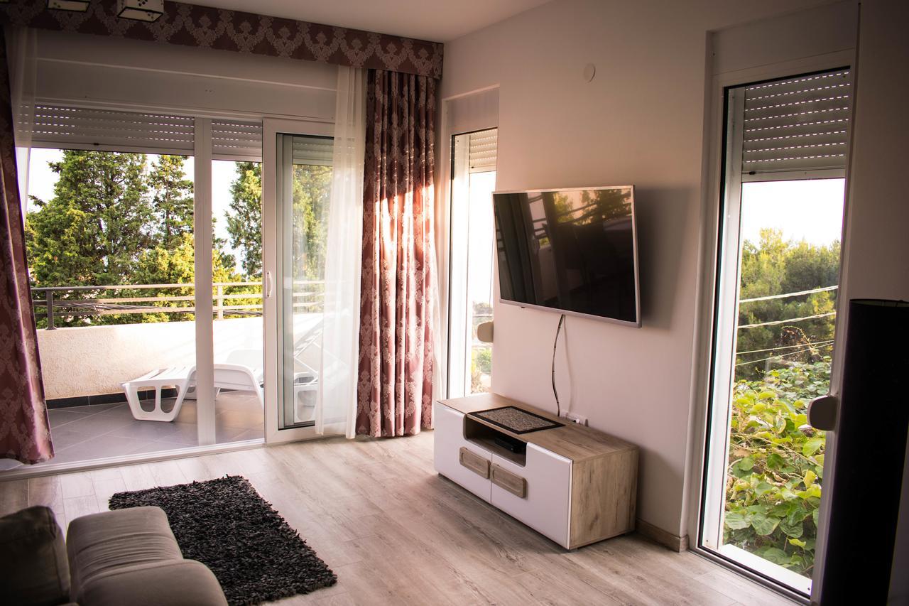 Apartments Stojanovic Улцинь Экстерьер фото