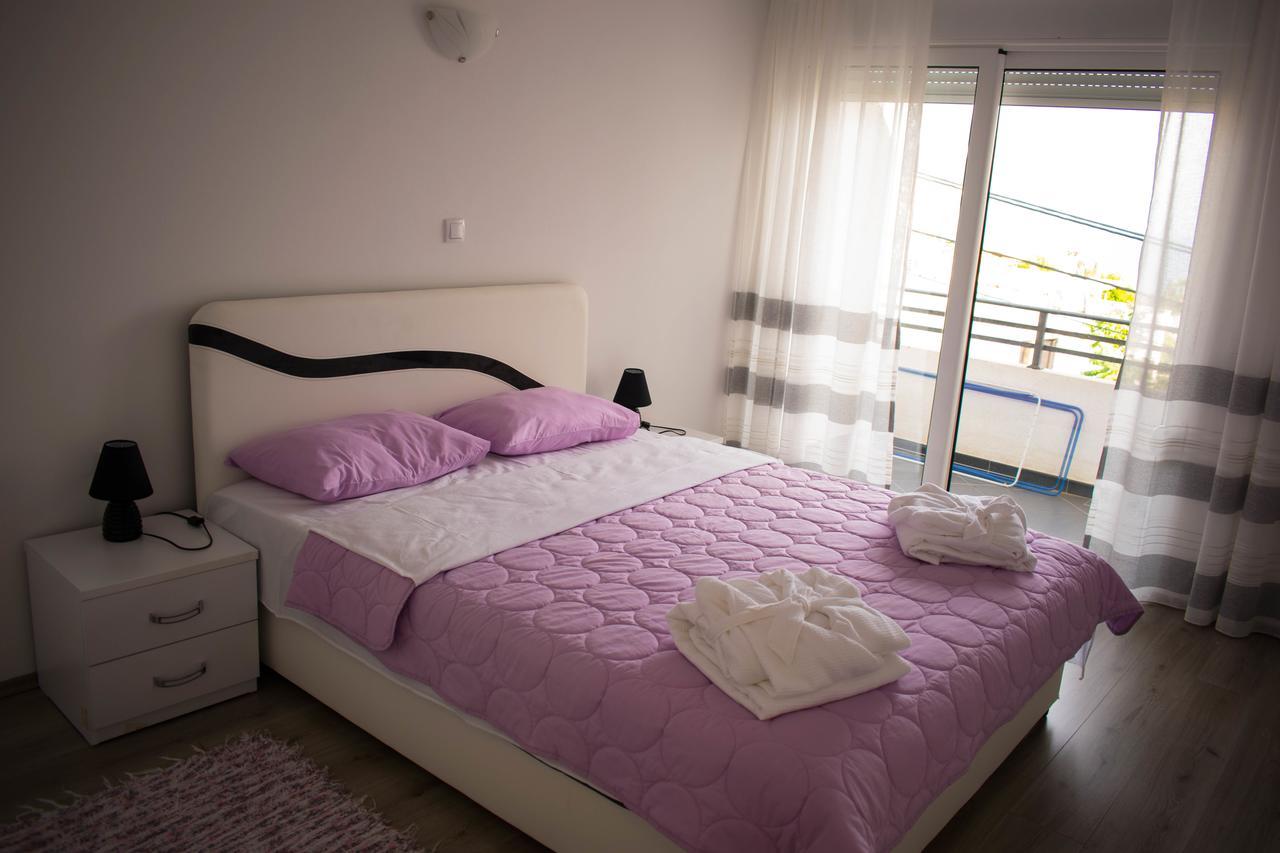 Apartments Stojanovic Улцинь Экстерьер фото